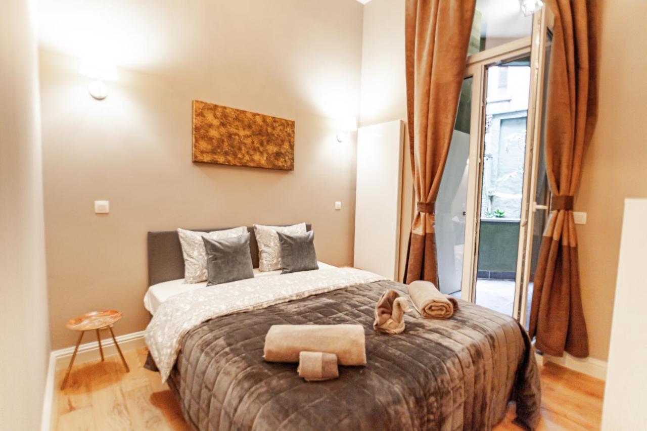 Luxury Suites Palace By Rikas Hotels Antwerpen Exteriör bild