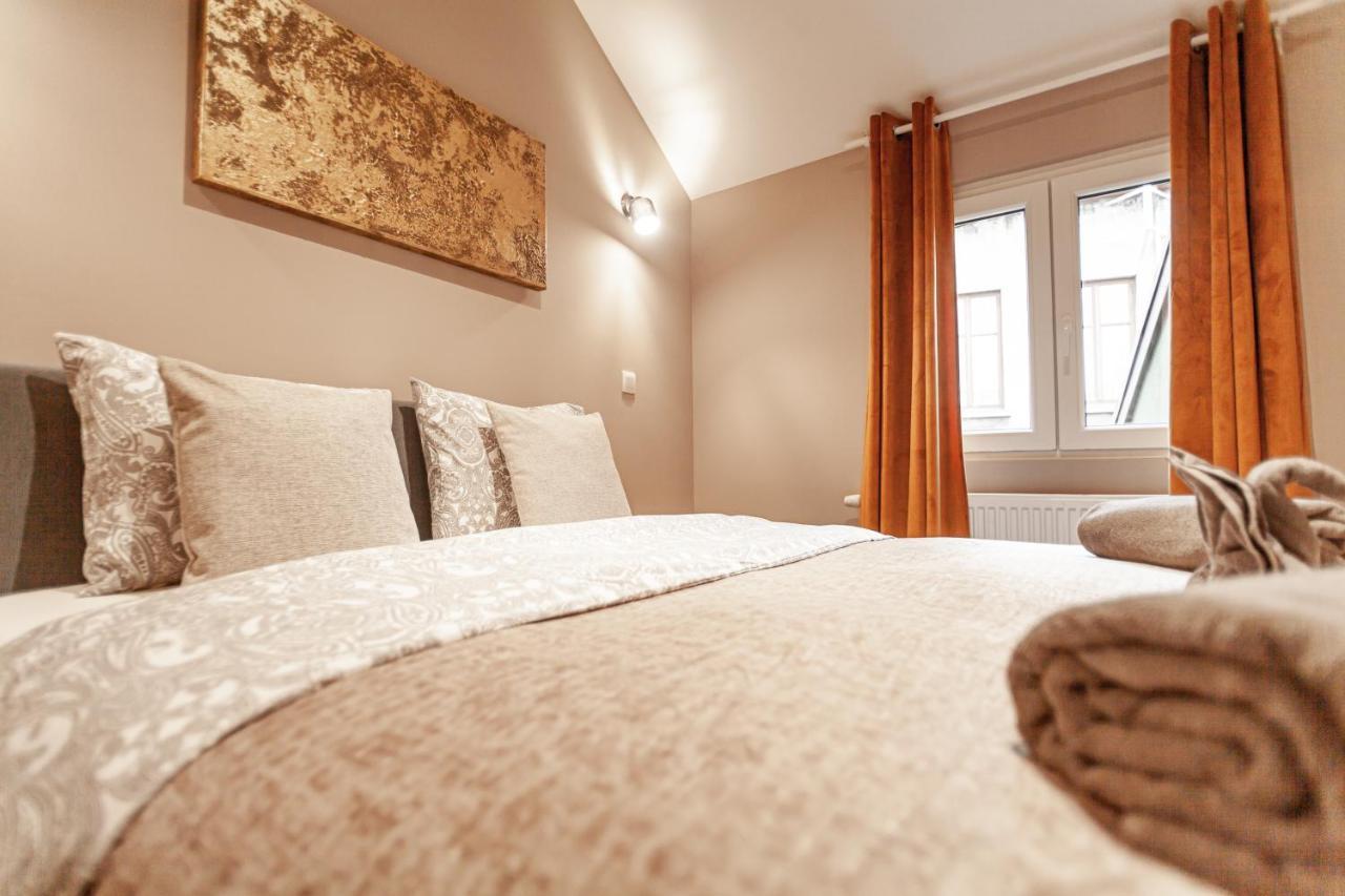 Luxury Suites Palace By Rikas Hotels Antwerpen Exteriör bild