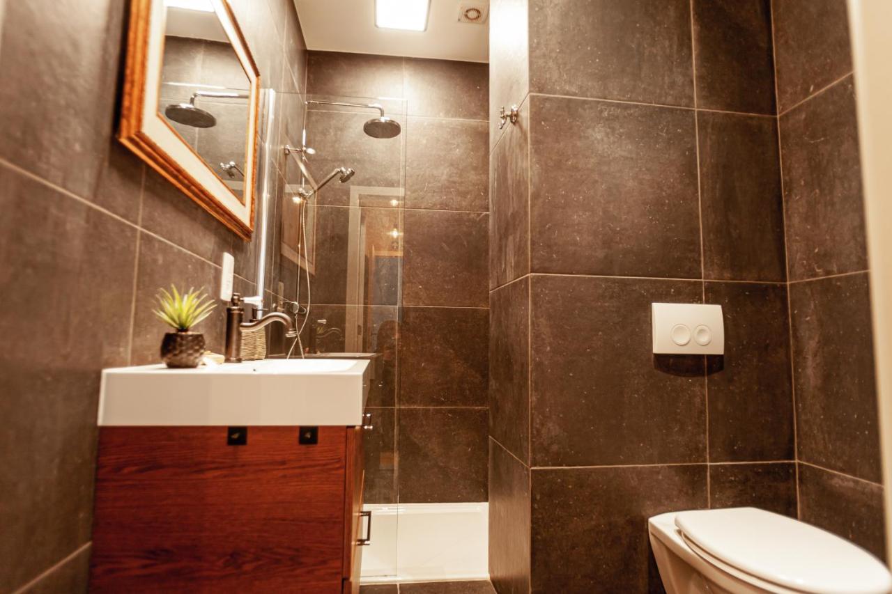 Luxury Suites Palace By Rikas Hotels Antwerpen Exteriör bild